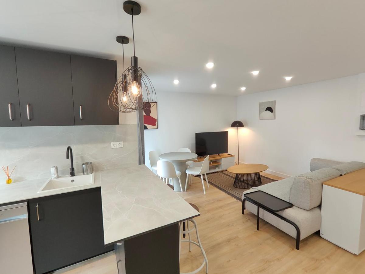 Fantastic Apartment Sant Adria Beach Sant Adria de Besos Luaran gambar