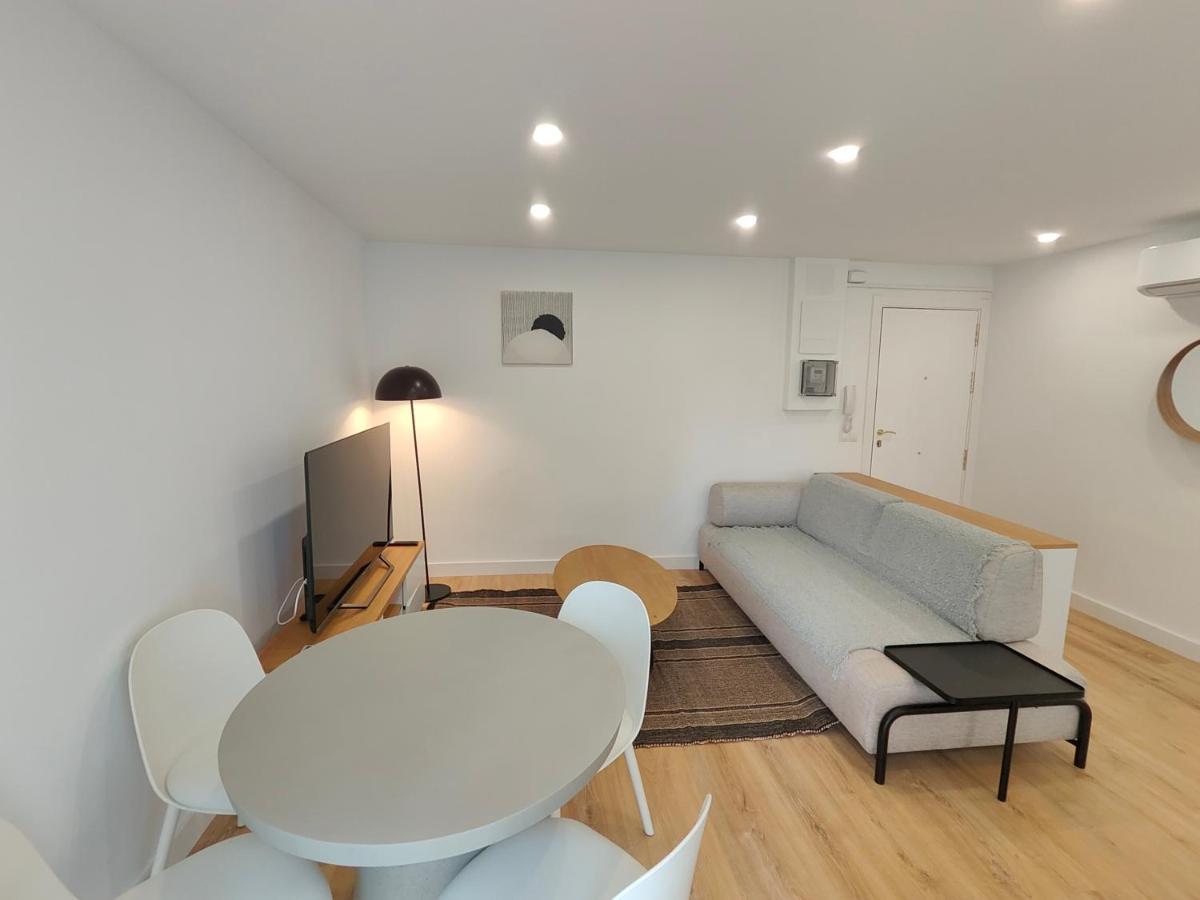 Fantastic Apartment Sant Adria Beach Sant Adria de Besos Luaran gambar