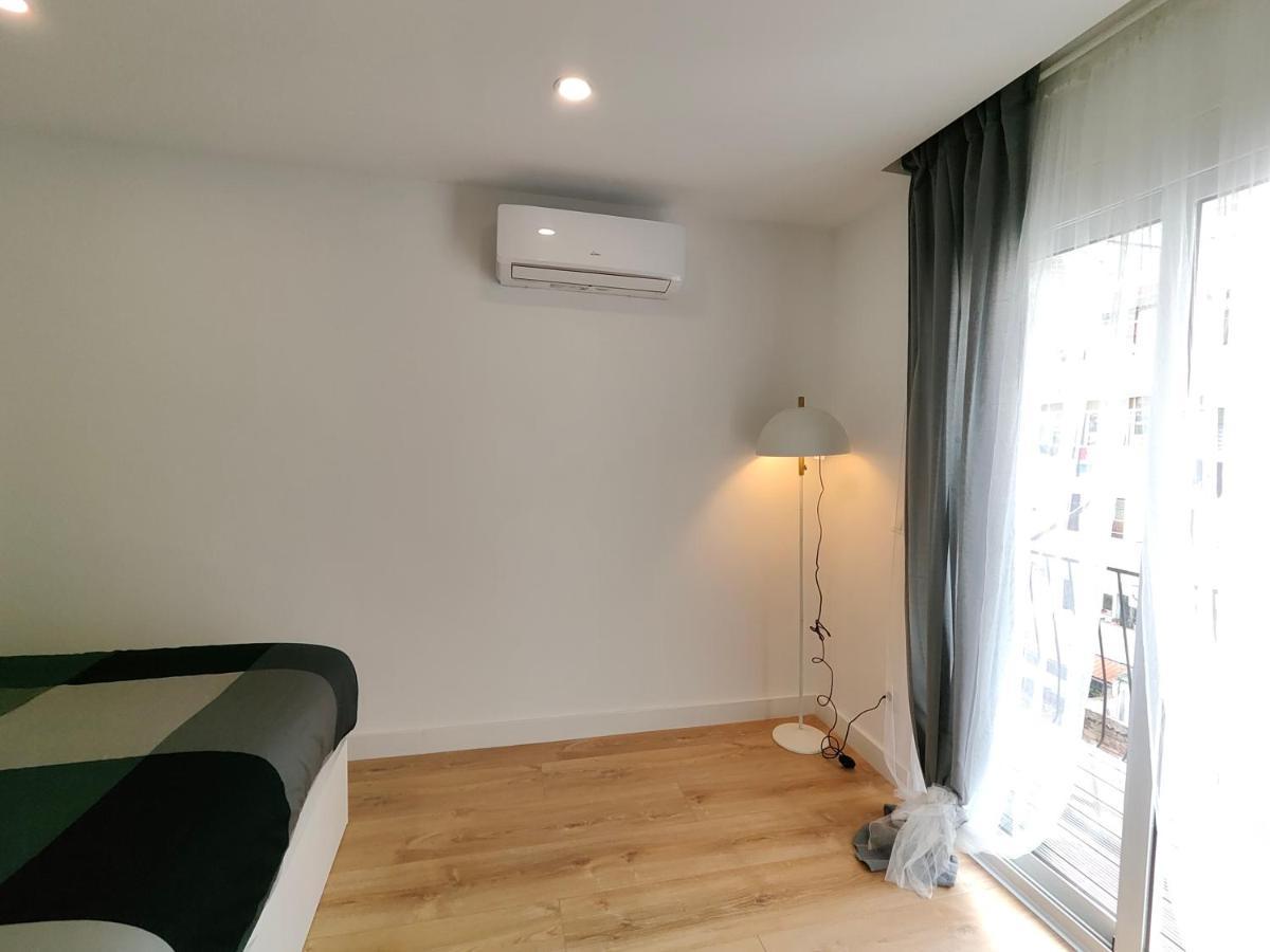 Fantastic Apartment Sant Adria Beach Sant Adria de Besos Luaran gambar